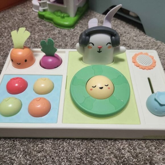 Skip Hop Colorful Interactive Learning Toy - Picture 1 of 3